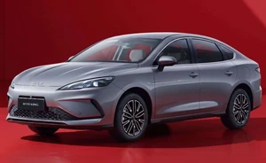 BYD King 2027 llega a México: 27 km por litro y 1,680 km con un tanque