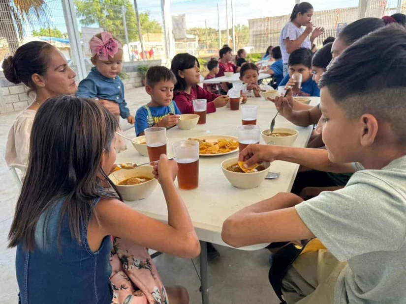 Más de 15 mil personas, en su mayoría niños, son beneficiados cada mes con la entrega de alimento en los 23 comedores comunitarios de FODEN