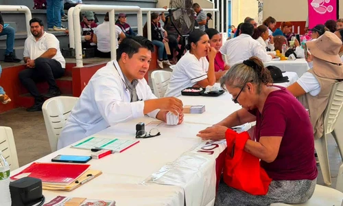 Desarme y asistencia: así se implementaron las Jornadas de Paz en el sector centro de Mazatlán Desarme y asistencia: así se implementaron las Jornadas de Paz en el sector centro de Mazatlán
