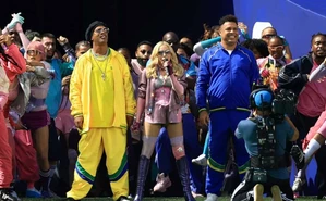 El momento que sorprendió al mundo en la final del Mundial 2026: Madonna junto a Ronaldo y Ronaldinho