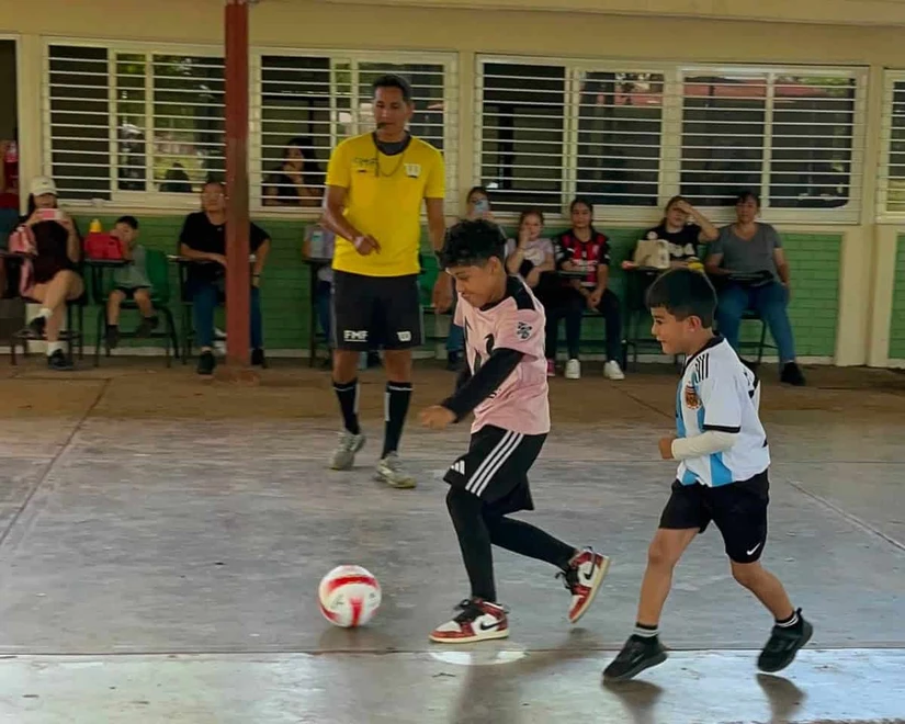 Cada partido fue una oportunidad para aprender, convivir y demostrar que el deporte también forma valores dentro y fuera de la cancha. Foto: IMDEC