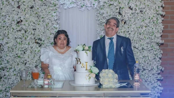El Rosario, Sinaloa, se une para hacer realidad el sue&ntilde;o de Solbel&eacute;n y "Tilico" de casarse por la iglesia