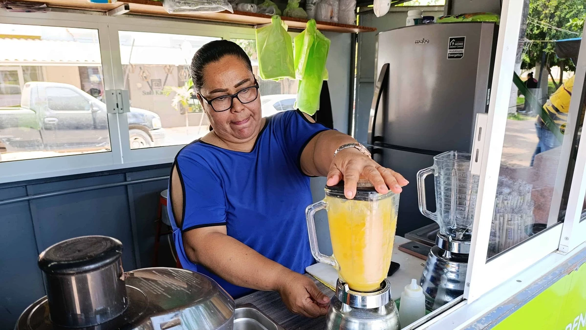 Desde sus inicios, este emprendimiento de jugos naturales, licuados y desayunos se ha convertido en uno de los favoritos de gente de todas las edades en Quilá y sus alrededores, tanto que ya se ha expandido hacia otras regiones conservando la misma esencia.