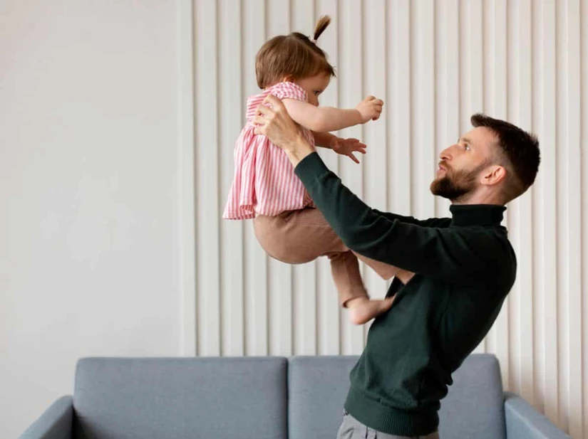 Así se calcula la pensión alimenticia que debe dar el padre o la madre. Foto: Magnific