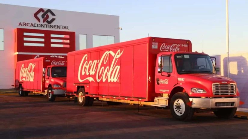 Arca Continental es una de las más grandes embotelladoras de Coca-Cola en el mundo, buena opción para invertir.