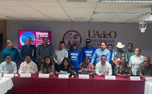 Mesa ambiental sobre GPO abre debate científico y comunitario en Topolobampo, Sinaloa
