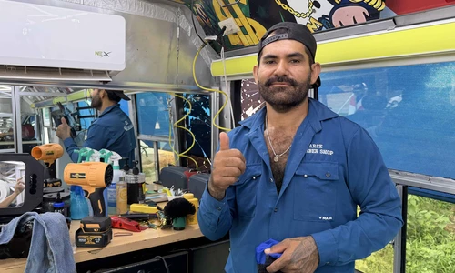 Barbería sobre ruedas: El proyecto creativo de Alfonso Arce que está conquistando a Mazatlán Barbería sobre ruedas: El proyecto creativo de Alfonso Arce que está conquistando a Mazatlán