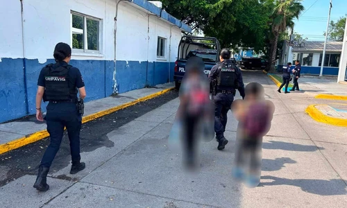 Venimos de vacaciones a trabajar: la frase de dos niños que nadie esperaba escuchar en un crucero de Culiacán Venimos de vacaciones a trabajar: la frase de dos niños que nadie esperaba escuchar en un crucero de Culiacán