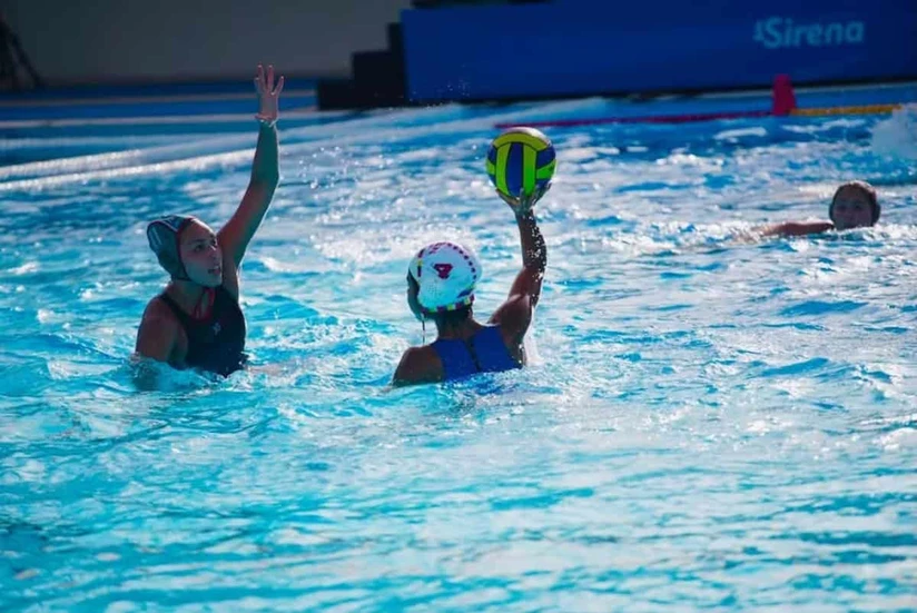 La selección femenil de México comienza con paso fuerte en polo acuático.