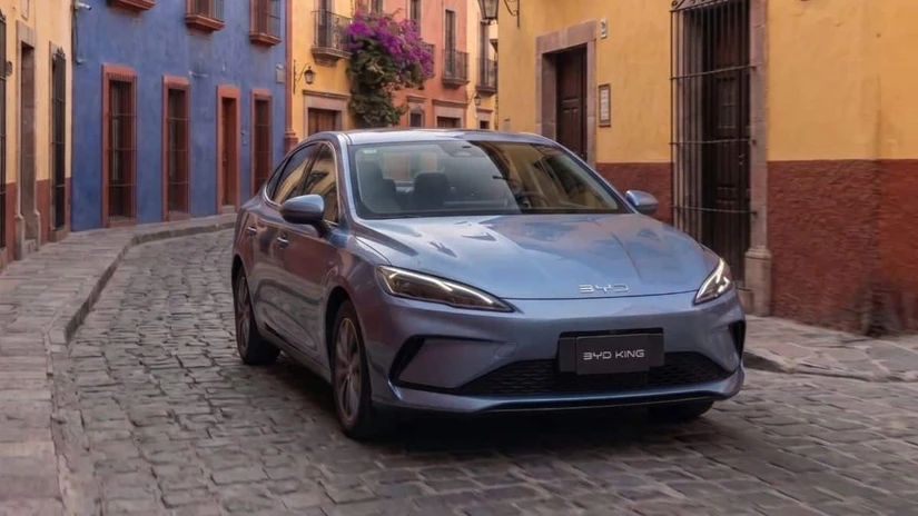El ADAS nivel 2 de la versión GS acelera, frena, mantiene distancia y reduce velocidad en curvas pronunciadas.