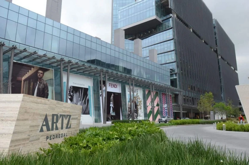 La Plaza Artz Pedregal destaca como la más lujosa de la capital del país. Foto: Cortesía