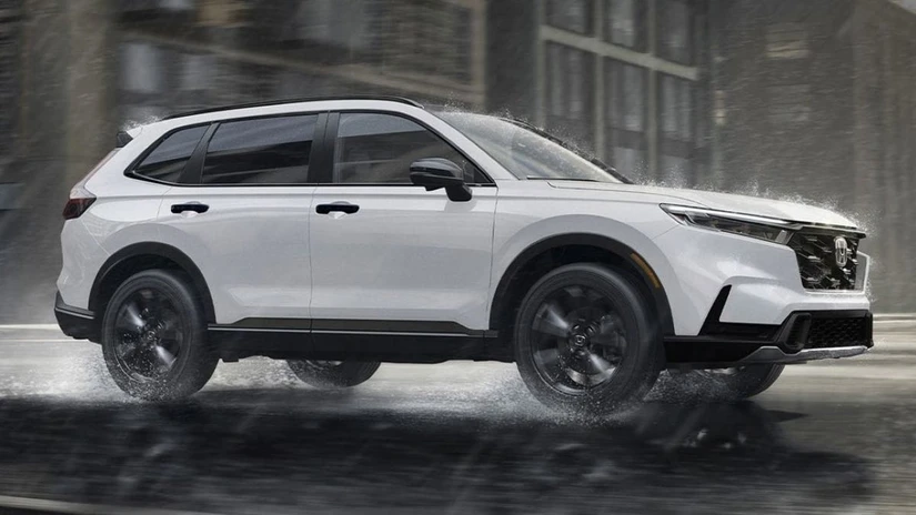 A diferencia de sus competidores enchufables, el Honda CR-V es un híbrido convencional (HEV) con tracción integral (AWD) y un precio de $985,900 pesos.