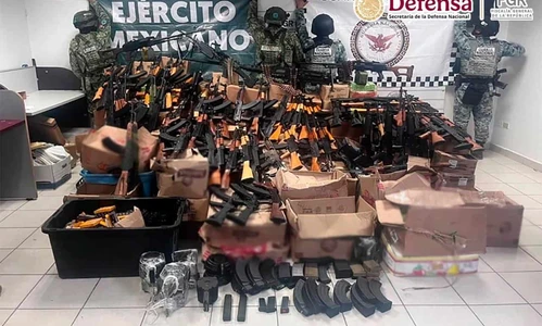 Cuatro meses de inteligencia llevaron a un inmueble donde autoridades encontraron un impresionante arsenal en Sonora