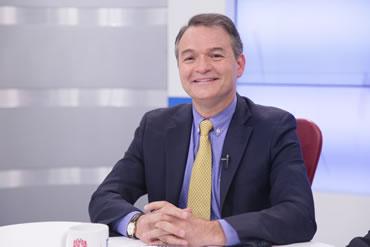antonio-roveda-hoyos Periodismo para la Paz