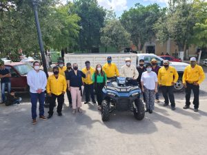 La SEDESU entrega vehículos para combatir incendios forestales en Cosalá