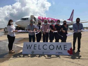 Inaugura Swoop la ruta aérea Edmonton-Mazatlán-Edmonton.