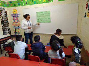 Niños hijos de jornaleros en educación básica Villa Juárez