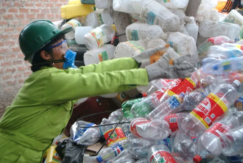 Centro de acopio de plástico para reciclaje