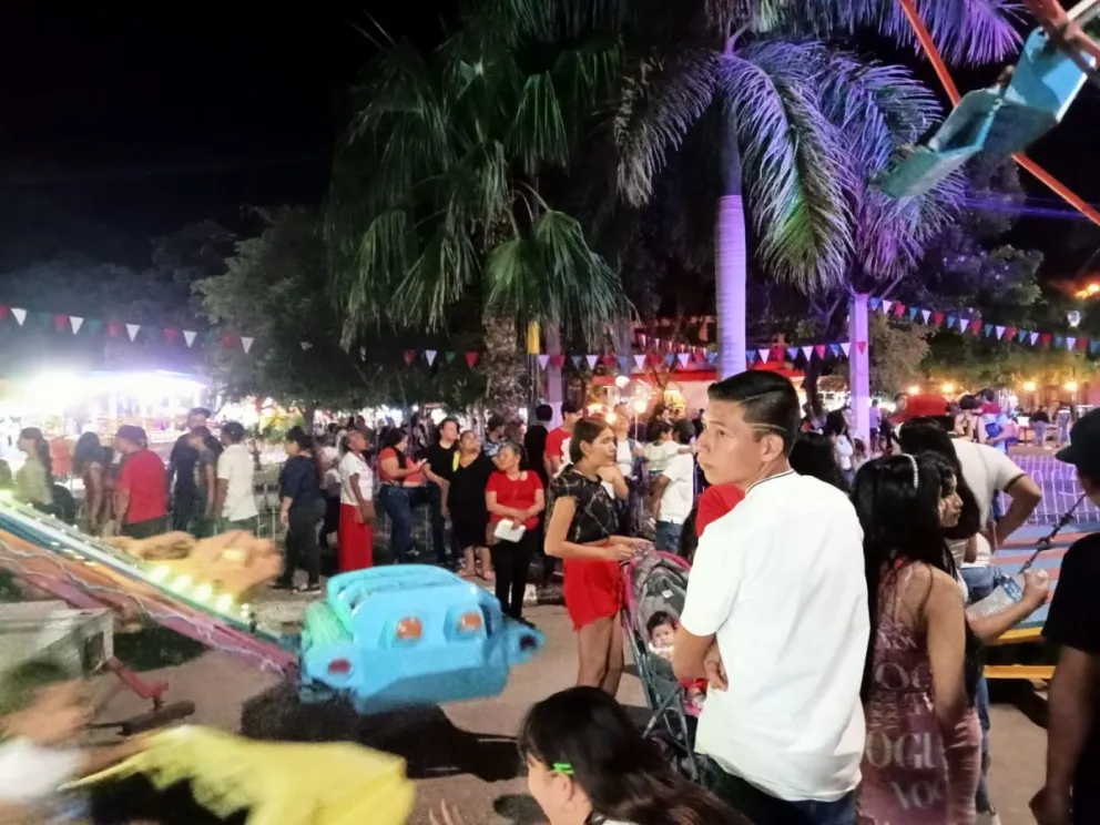 Gran noche mexicana en Villa Juárez con fiesta popular y antojitos 