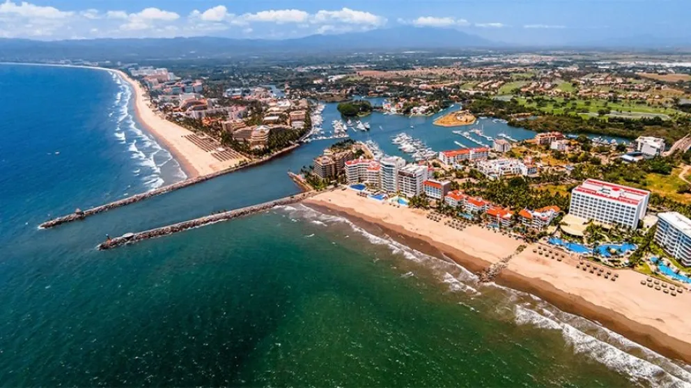 Playa de Nuevo Vallarta o Riviera Nayarit, un complejo de hospedaje y habitacional de alta plusvalía